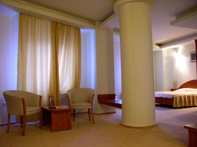 Rex Hotel Tulcea Luaran gambar